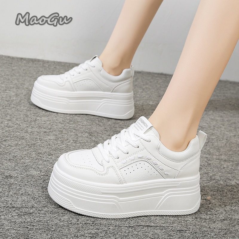 Height Increasing Platform Whi - огляд і ціна Leather Sneaker Care Kit