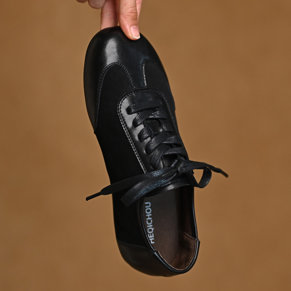 Soft Sole For Women's Sneakers - огляд і ціна Leather Sneaker Care Kit